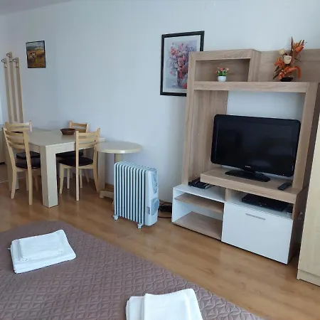 Аспен Голф Апартаменти *