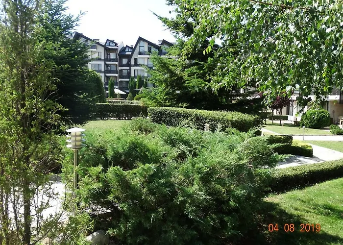 Аспен Голф Апартаменти *